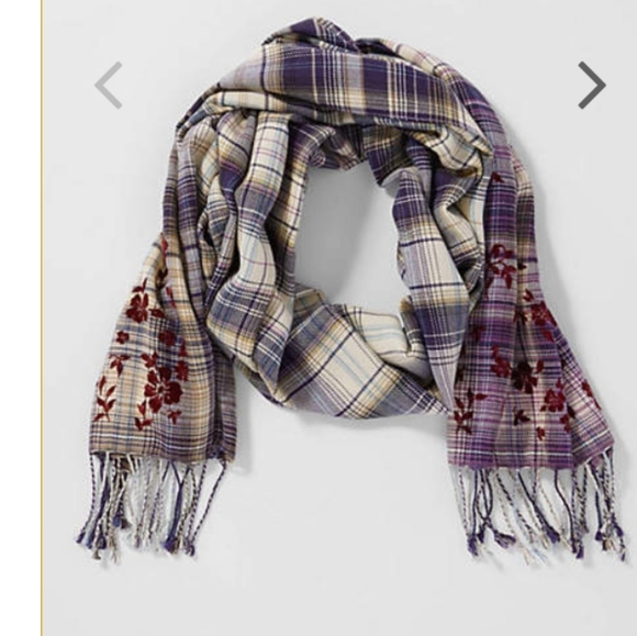 J. Jill Accessories - J JILL velvet Flower plaid scarf